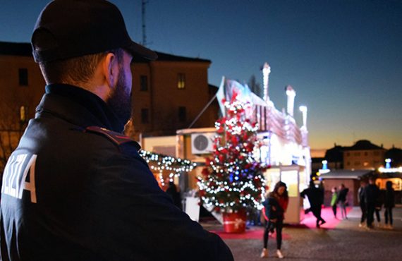 mercatini natale polizia